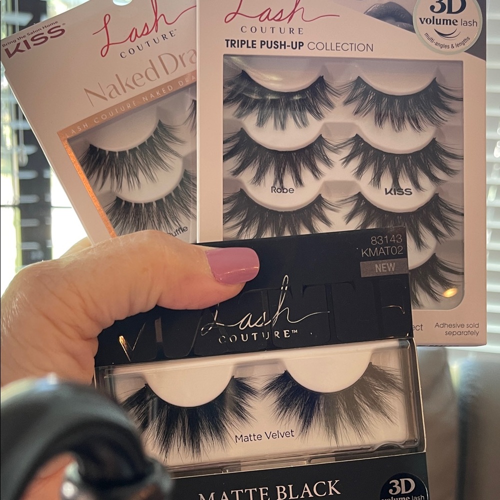 Buyer’s choice Kiss Lash Couture‎ Triple Push-Up Collection - Matte Black
